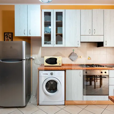 Lägenhet Homiday - Via Gramsci Giallo Pineto