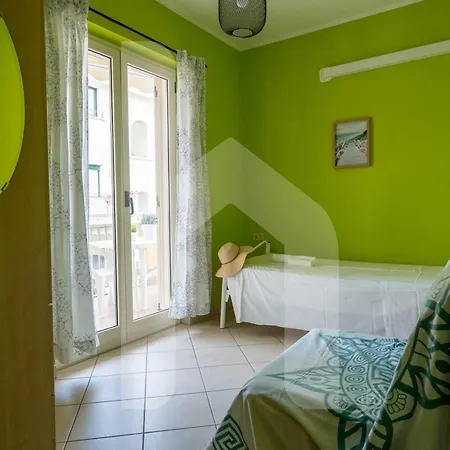 Homiday - Via Gramsci Giallo *