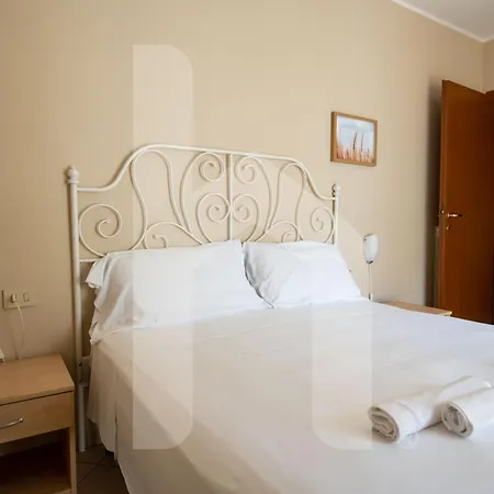 Apartment Homiday - Via Gramsci Giallo *