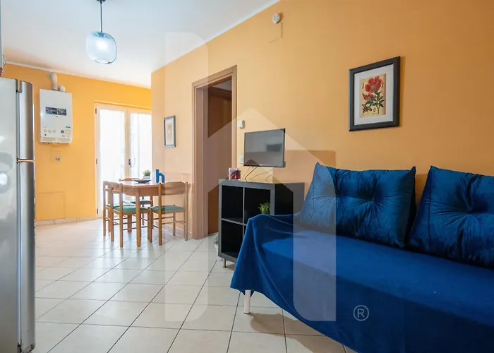 Homiday - Via Gramsci Giallo