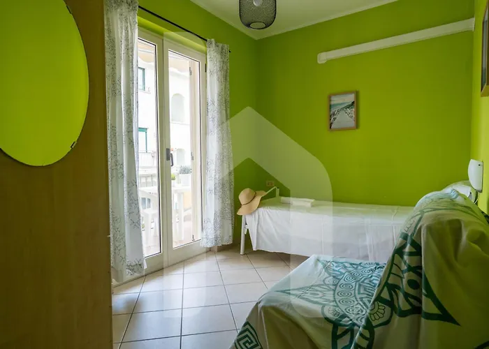 Homiday - Via Gramsci Giallo *