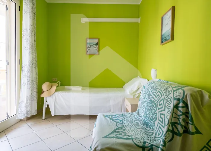 Homiday - Via Gramsci Giallo Apartman Pineto